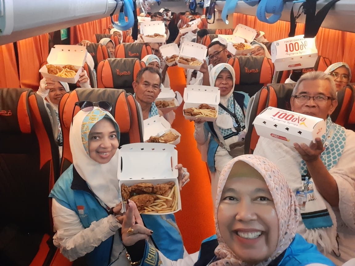 welcome Food AlBaik Spesial Dari Samira Travel Bus 226